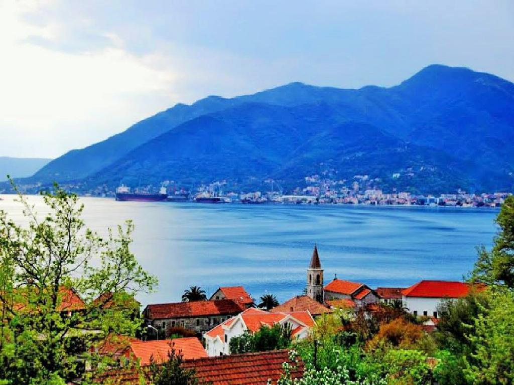 Villa Lastva Apartments Tivat Exterior foto